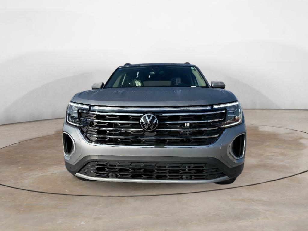 new 2025 Volkswagen Atlas car, priced at $42,798