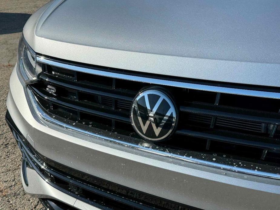 new 2024 Volkswagen Tiguan car, priced at $34,816