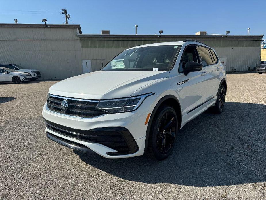 new 2024 Volkswagen Tiguan car, priced at $34,695