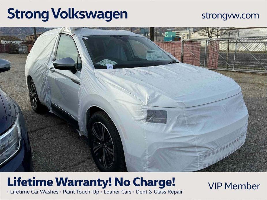 new 2024 Volkswagen Tiguan car, priced at $31,913