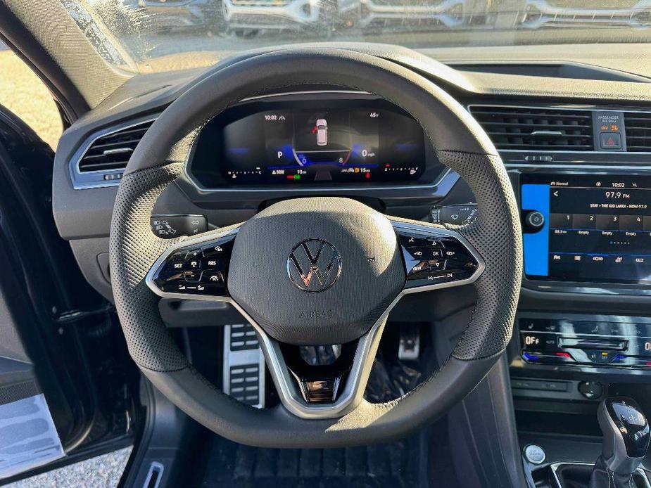 new 2024 Volkswagen Tiguan car, priced at $34,489