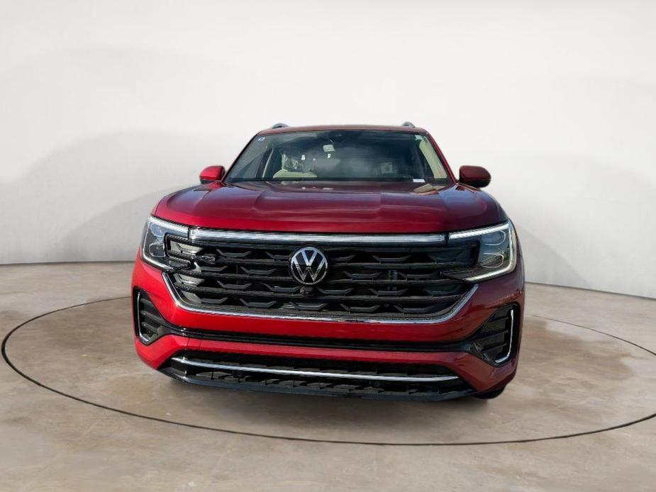 new 2024 Volkswagen Atlas car, priced at $50,772