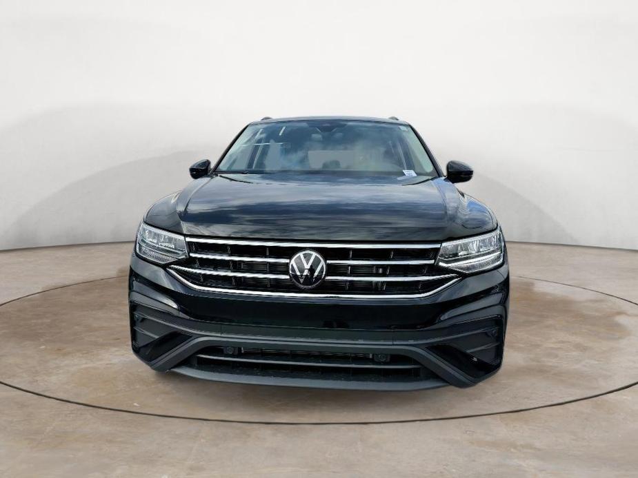 new 2024 Volkswagen Tiguan car, priced at $27,512