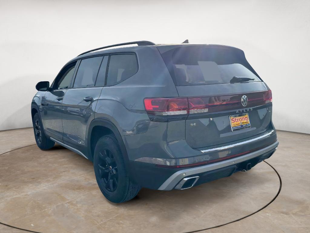 new 2025 Volkswagen Atlas car, priced at $46,358