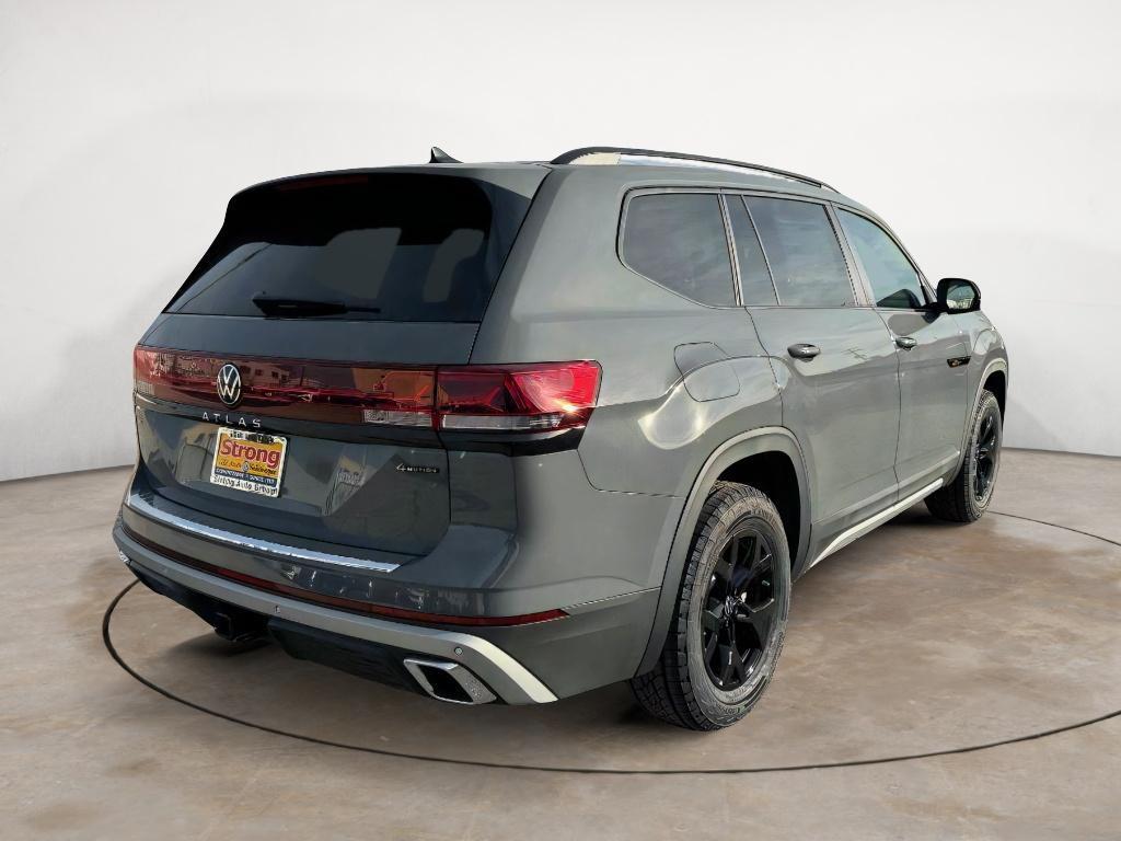 new 2025 Volkswagen Atlas car, priced at $46,358