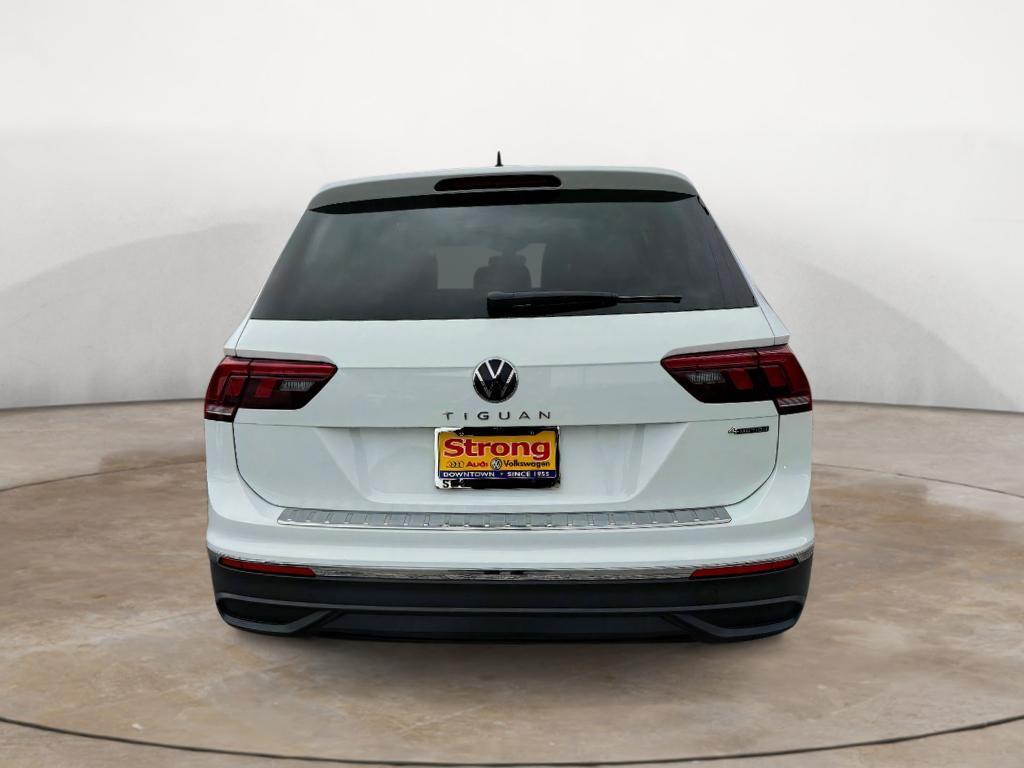 new 2024 Volkswagen Tiguan car, priced at $31,413