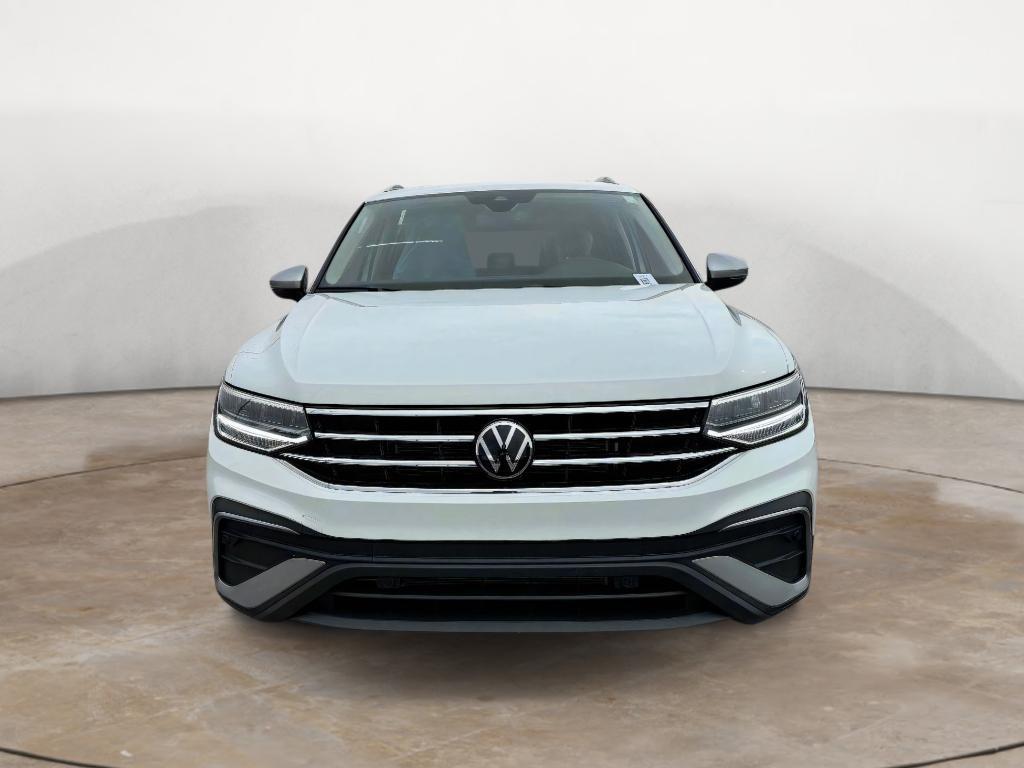 new 2024 Volkswagen Tiguan car, priced at $31,413