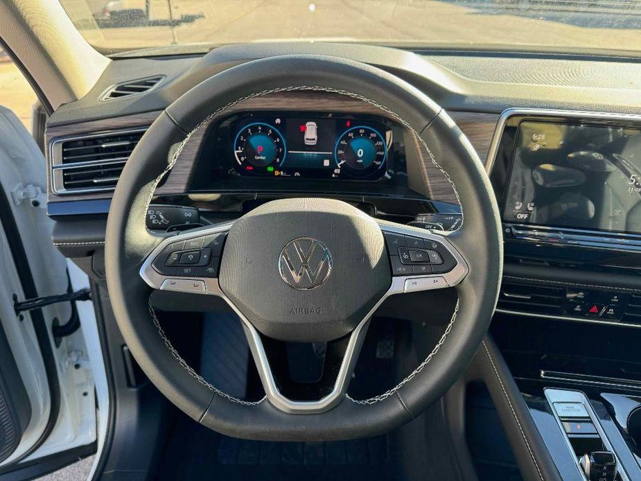 new 2025 Volkswagen Atlas car, priced at $47,435