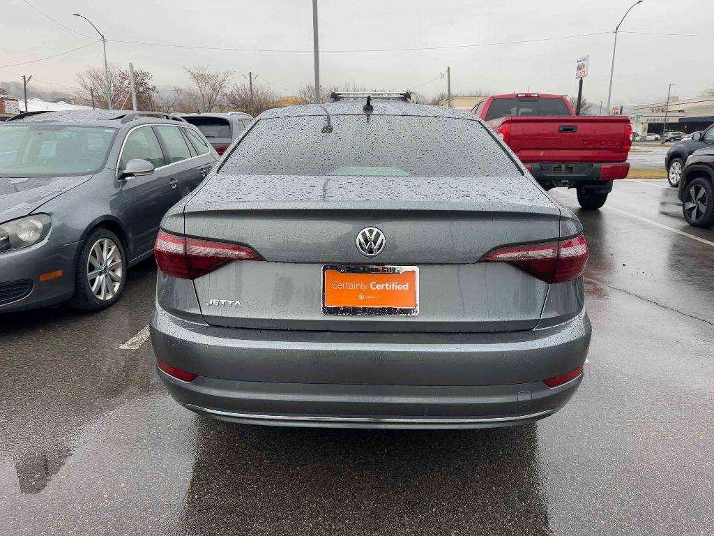 used 2021 Volkswagen Jetta car