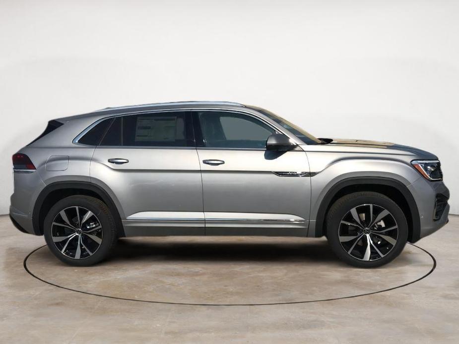 new 2024 Volkswagen Atlas Cross Sport car, priced at $49,315