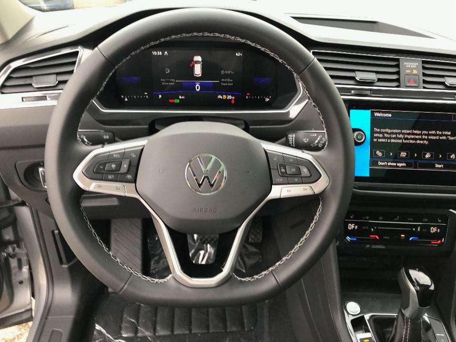 new 2024 Volkswagen Tiguan car, priced at $32,292