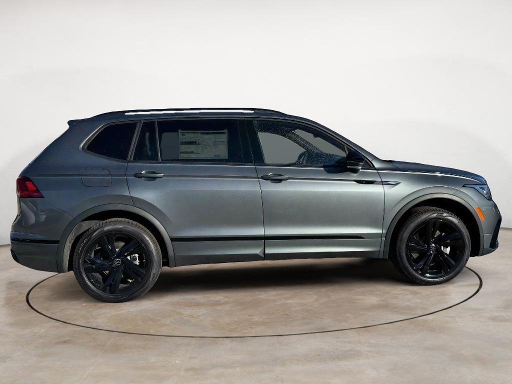 new 2024 Volkswagen Tiguan car, priced at $33,989