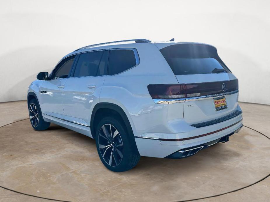 new 2024 Volkswagen Atlas car, priced at $50,513