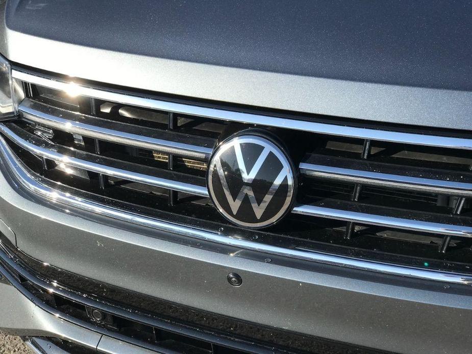 used 2022 Volkswagen Tiguan car, priced at $28,451