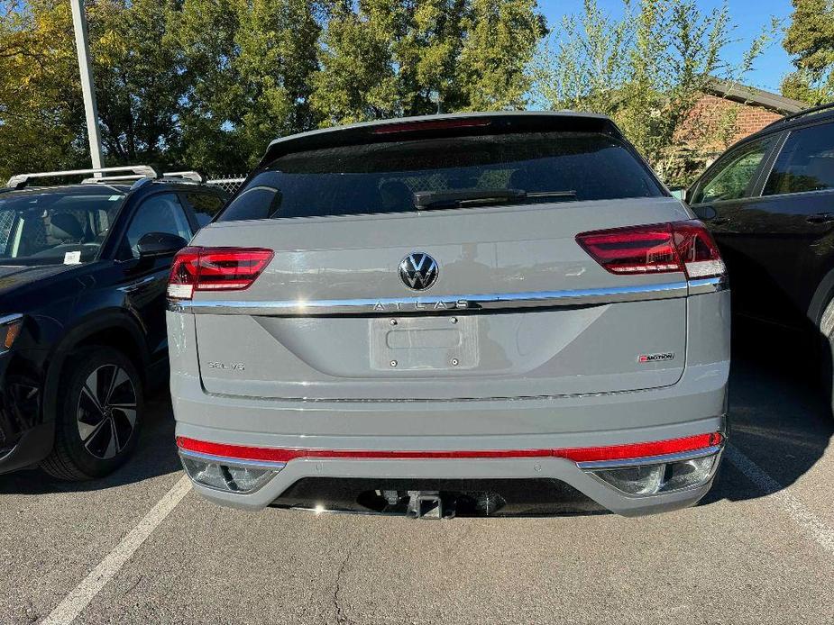 used 2021 Volkswagen Atlas Cross Sport car, priced at $29,650