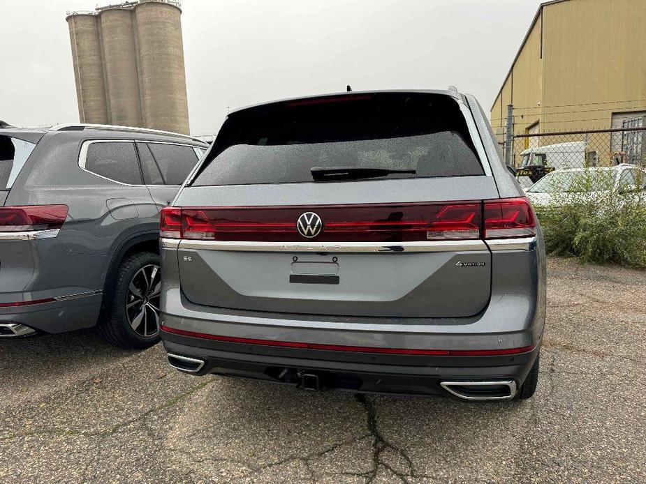 new 2024 Volkswagen Atlas car, priced at $40,473