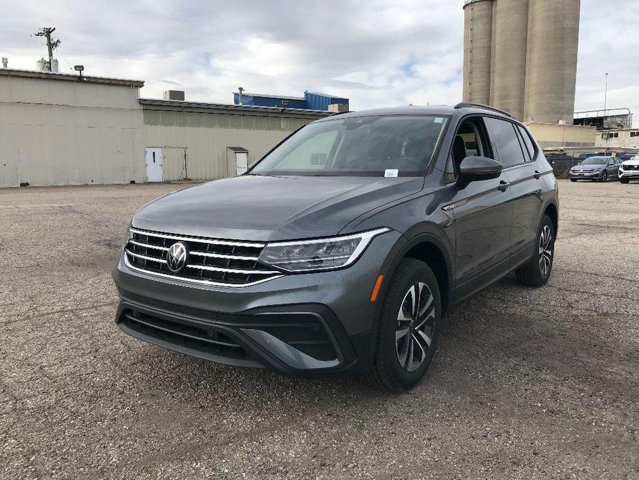 new 2024 Volkswagen Tiguan car, priced at $28,617