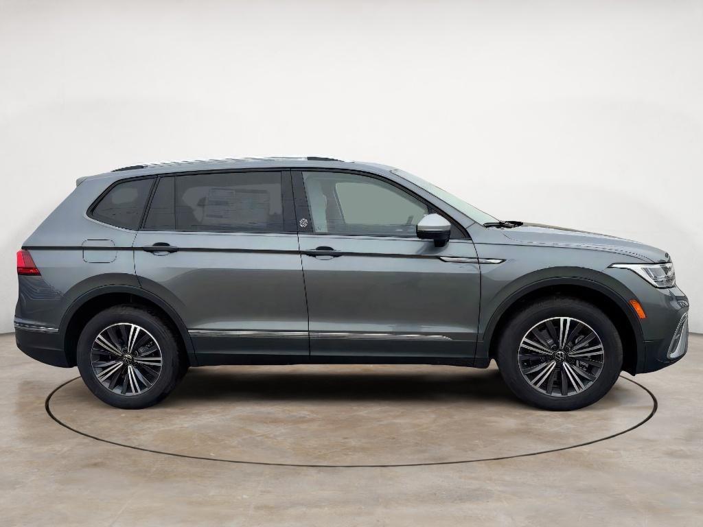 new 2024 Volkswagen Tiguan car, priced at $31,413