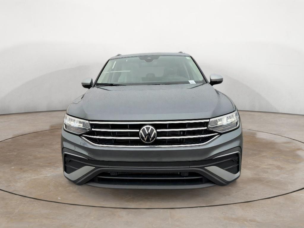 new 2024 Volkswagen Tiguan car, priced at $31,413