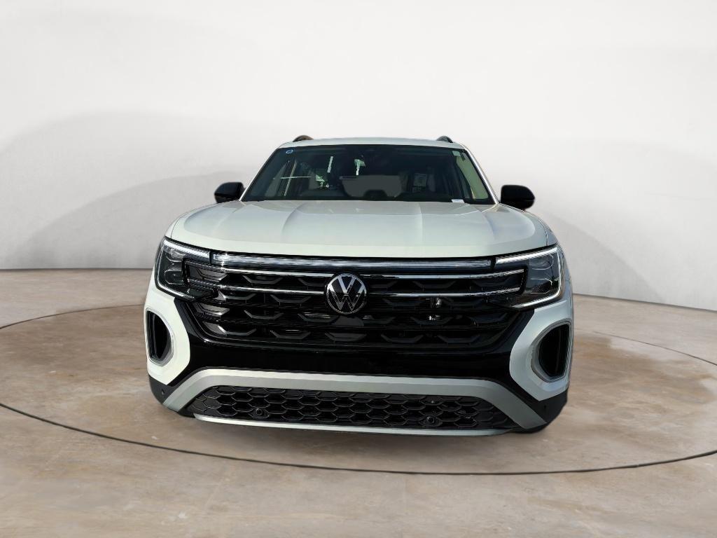 new 2025 Volkswagen Atlas car, priced at $45,513