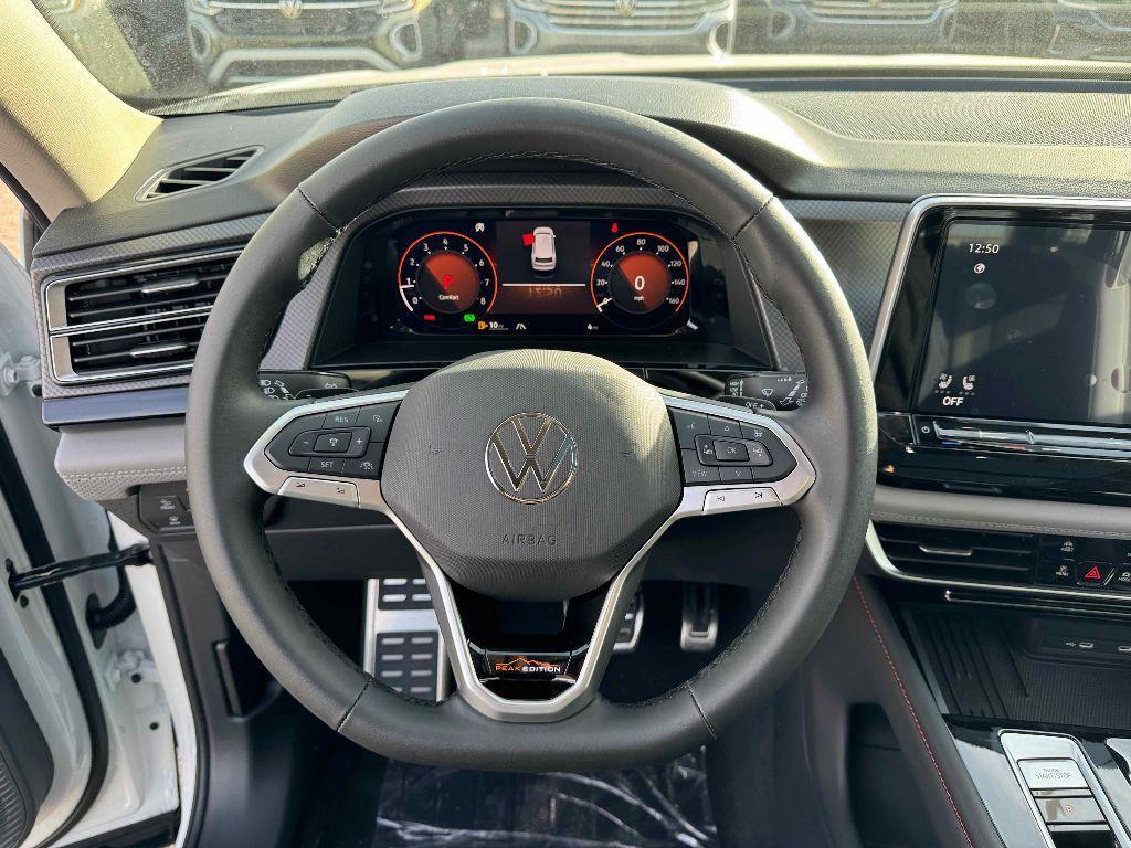 new 2025 Volkswagen Atlas car, priced at $45,513