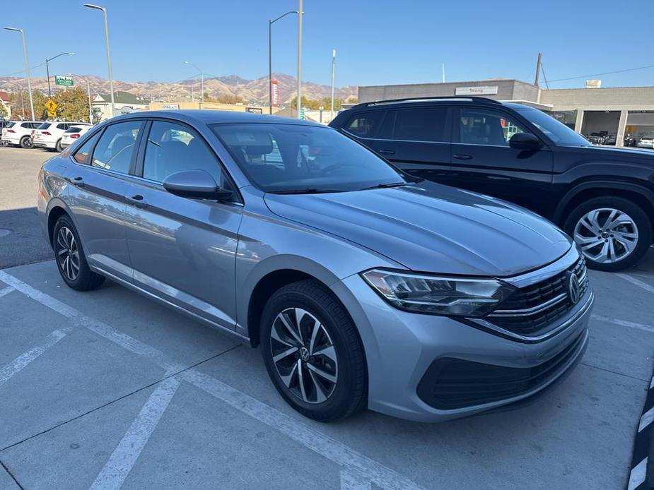 used 2022 Volkswagen Jetta car, priced at $21,250