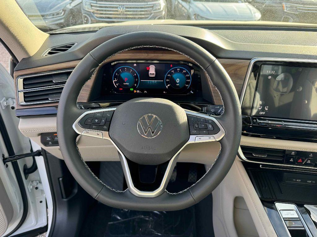 new 2025 Volkswagen Atlas car, priced at $44,003