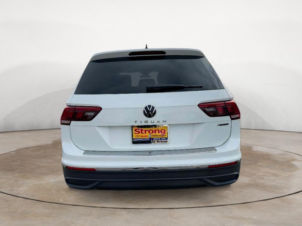 new 2024 Volkswagen Tiguan car, priced at $31,413