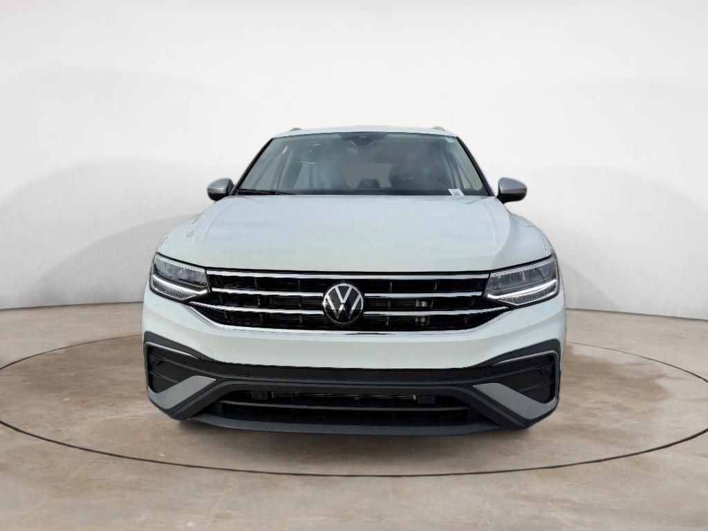 new 2024 Volkswagen Tiguan car, priced at $31,413