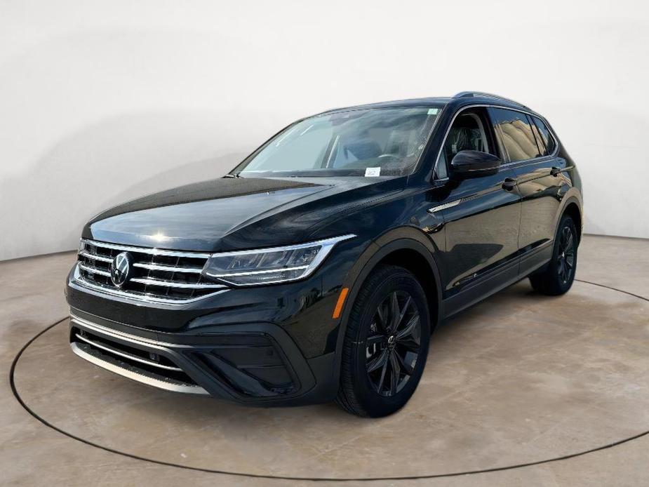 new 2024 Volkswagen Tiguan car, priced at $32,307