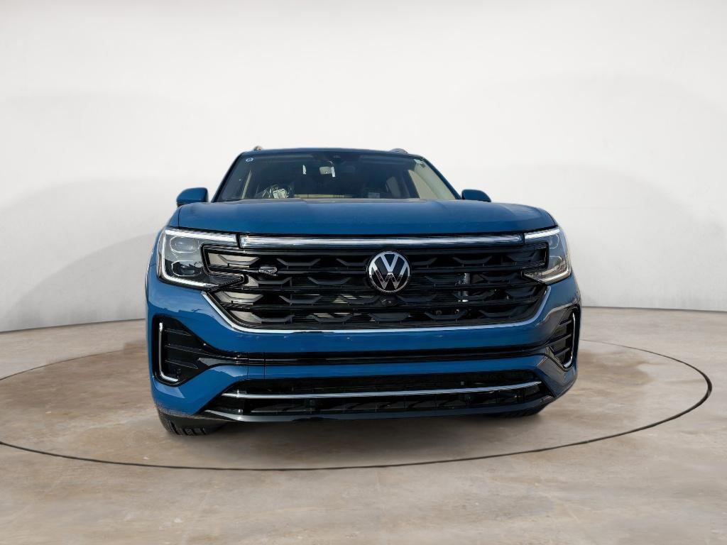 new 2025 Volkswagen Atlas car, priced at $52,580