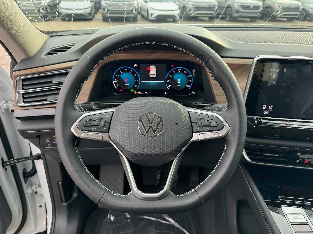 new 2025 Volkswagen Atlas car, priced at $44,342