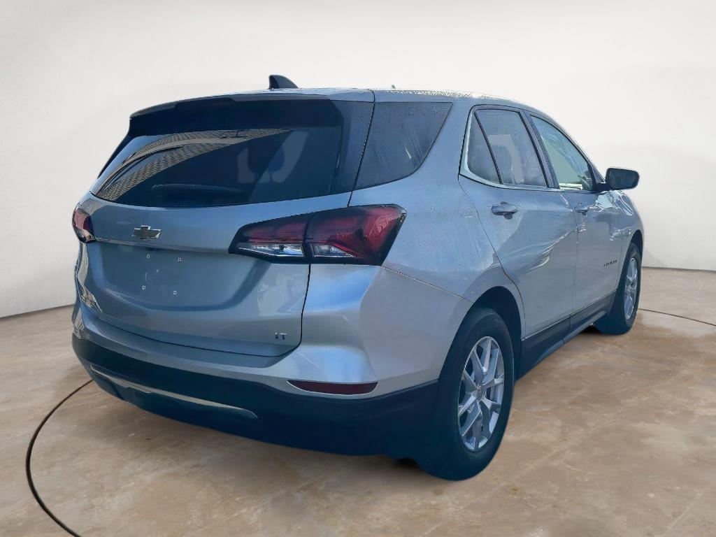 used 2022 Chevrolet Equinox car, priced at $21,517