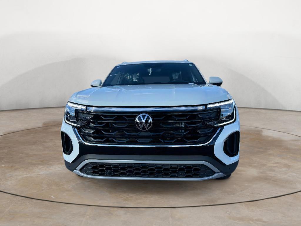 new 2025 Volkswagen Atlas Cross Sport car, priced at $43,523