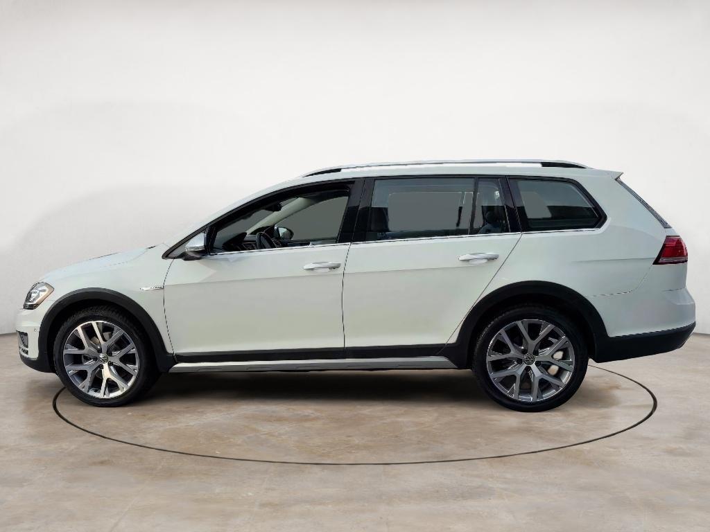 used 2019 Volkswagen Golf Alltrack car, priced at $28,775