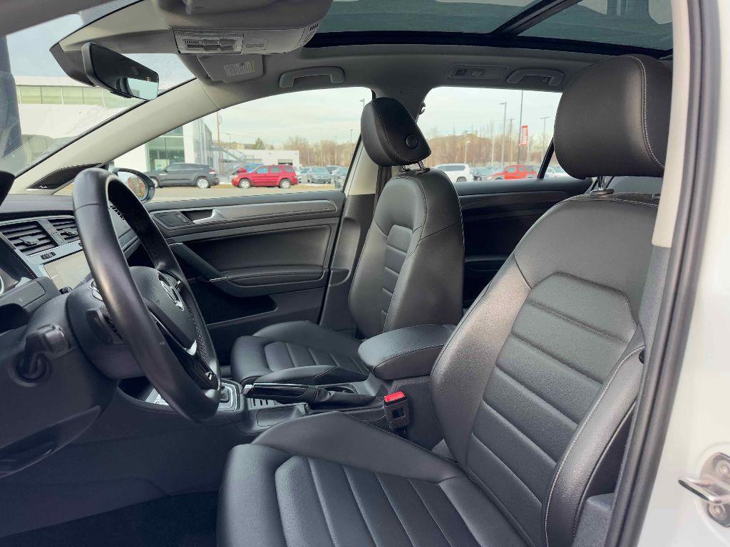 used 2019 Volkswagen Golf Alltrack car, priced at $28,775