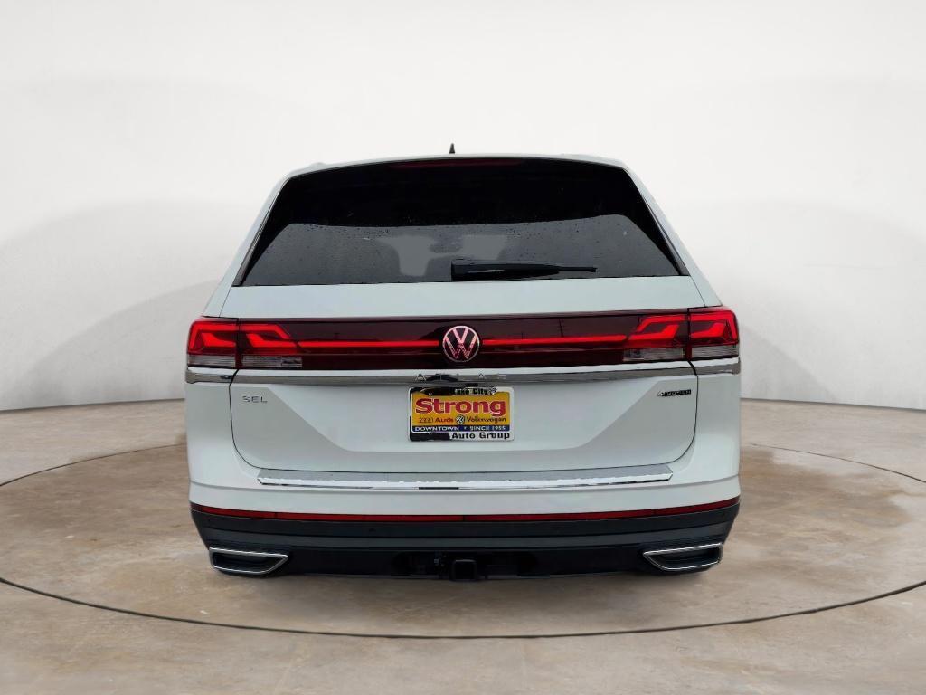 new 2025 Volkswagen Atlas car, priced at $47,107