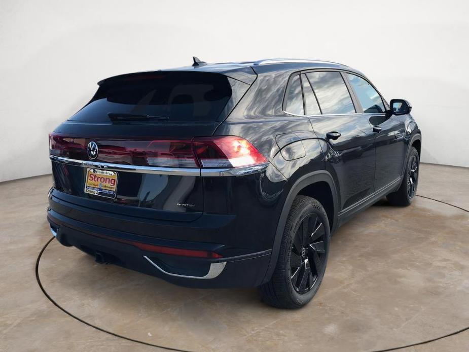 new 2024 Volkswagen Atlas Cross Sport car, priced at $41,060