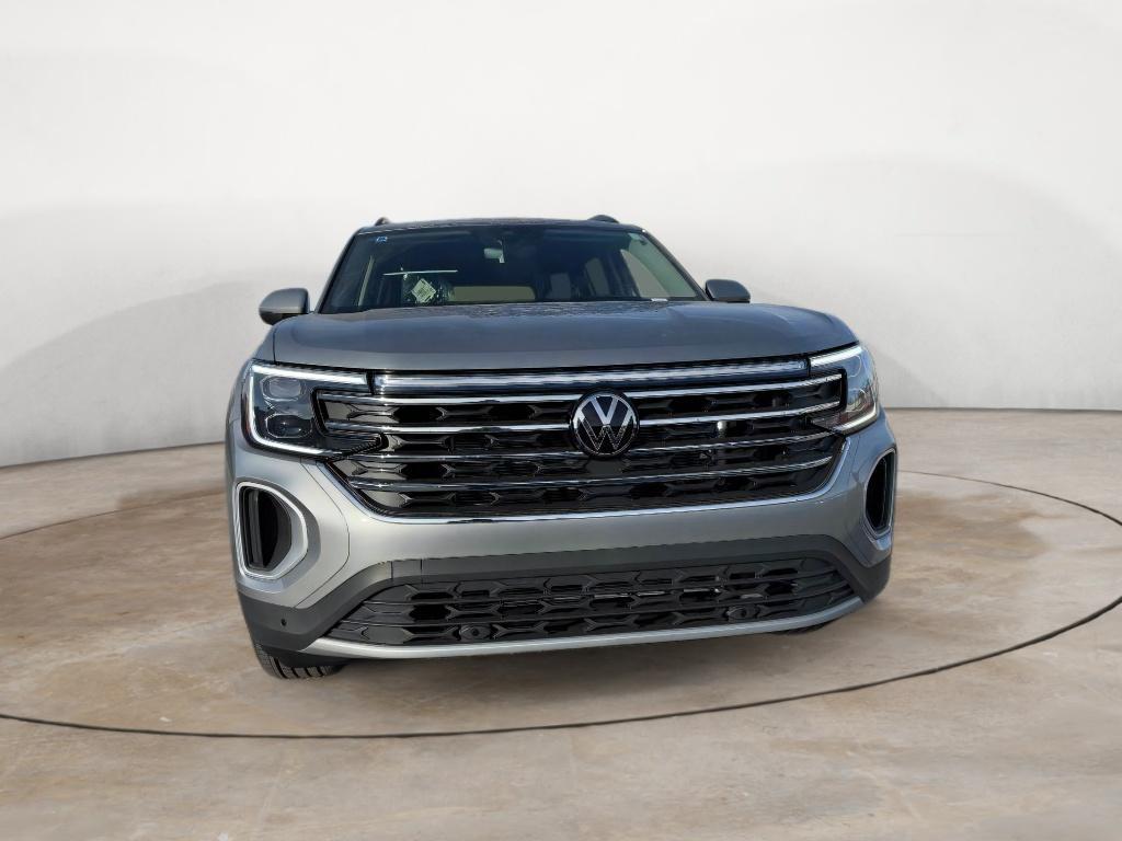 new 2025 Volkswagen Atlas car, priced at $45,113