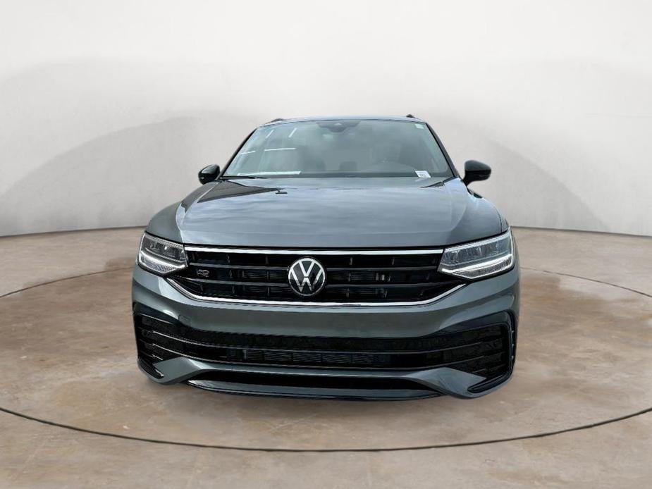 new 2024 Volkswagen Tiguan car, priced at $34,316