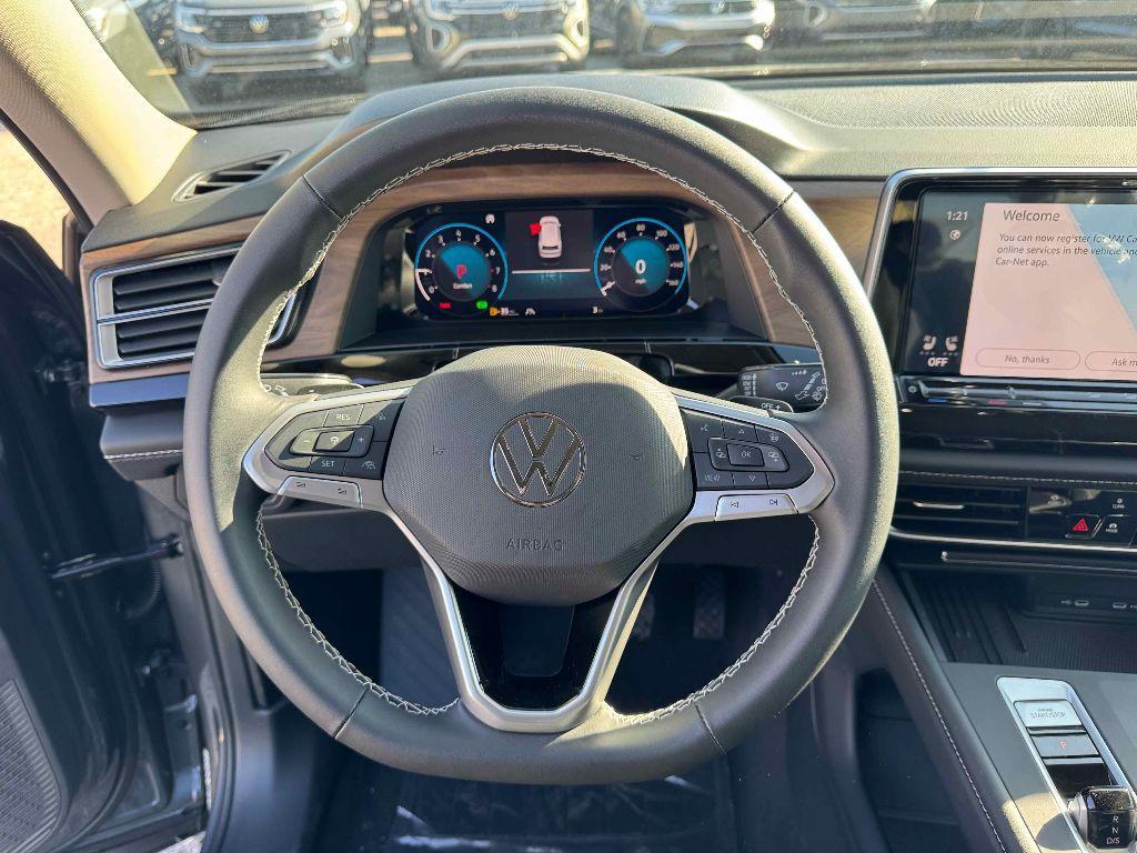 new 2025 Volkswagen Atlas car, priced at $38,510