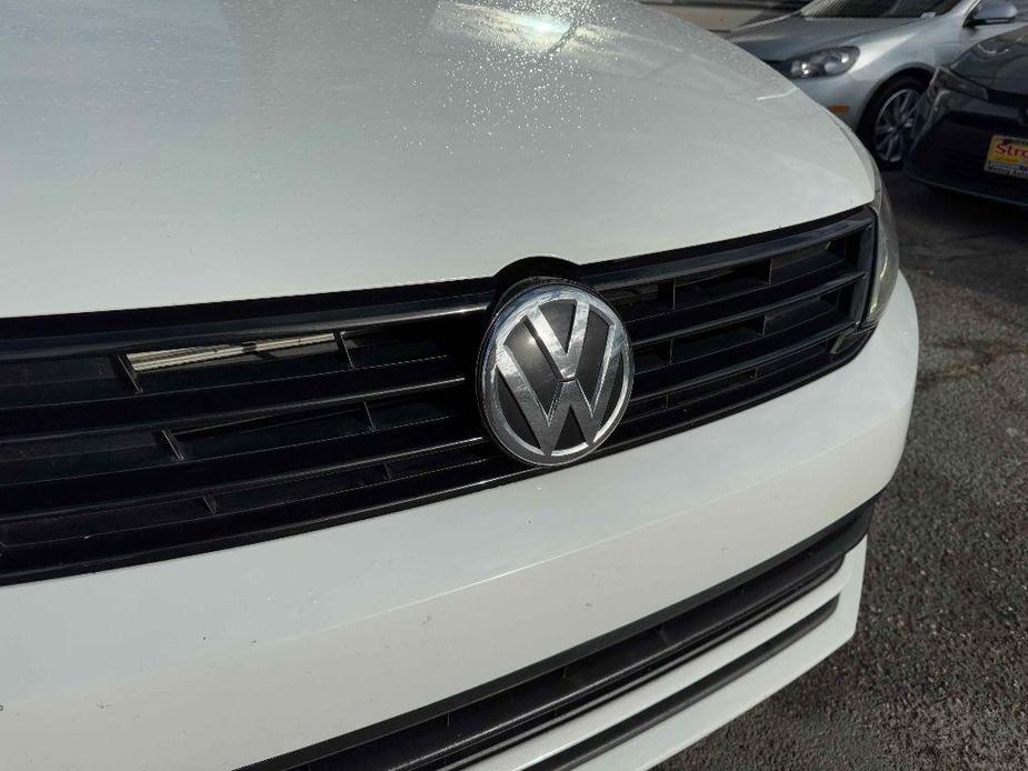 used 2018 Volkswagen Jetta car, priced at $15,325