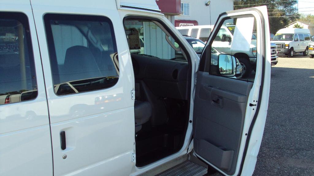 used 2007 Ford E150 car, priced at $14,888