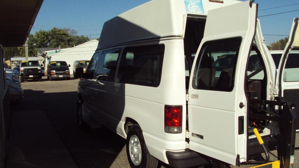 used 2007 Ford E150 car, priced at $14,888