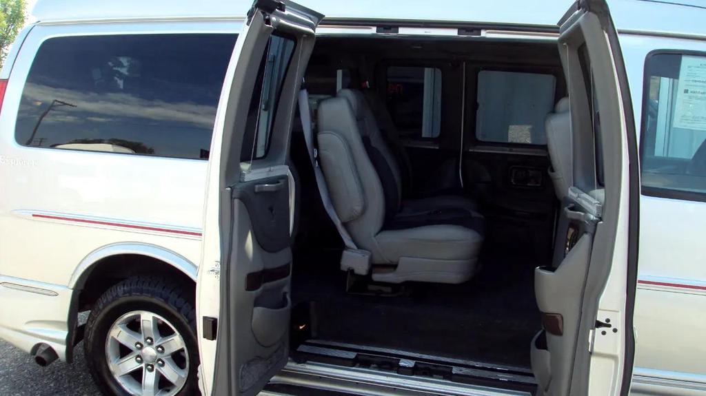 used 2010 GMC Savana 1500 car, priced at $18,988