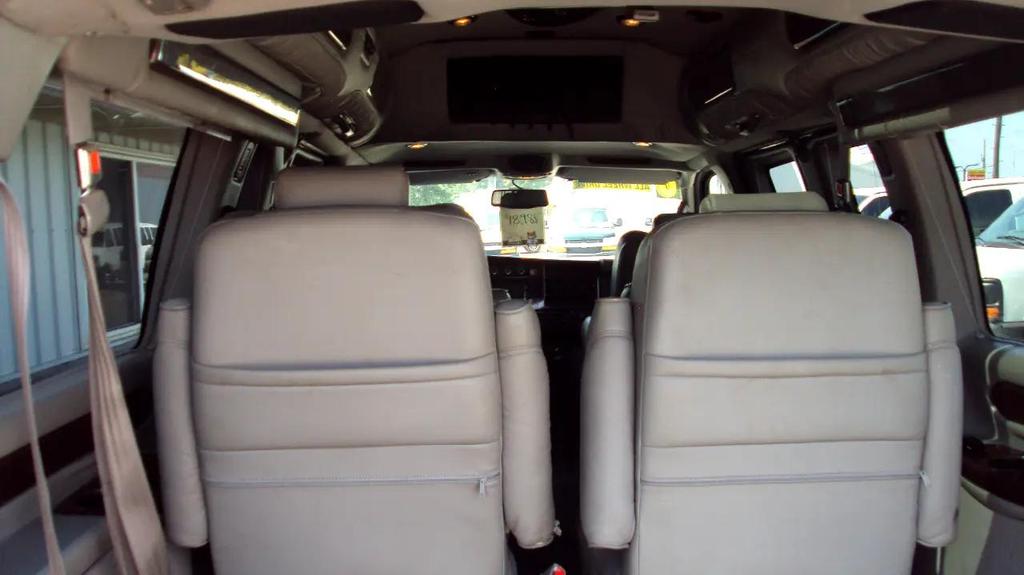 used 2010 GMC Savana 1500 car, priced at $18,988