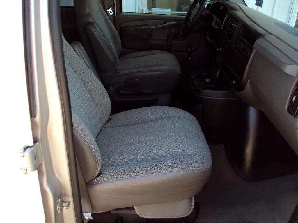 used 2007 Chevrolet Express 1500 car, priced at $2,999
