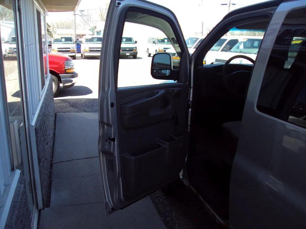 used 2007 Chevrolet Express 1500 car, priced at $2,999