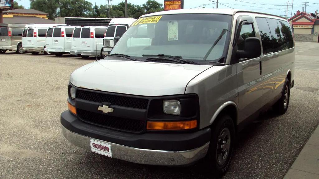 used 2007 Chevrolet Express 1500 car, priced at $2,999