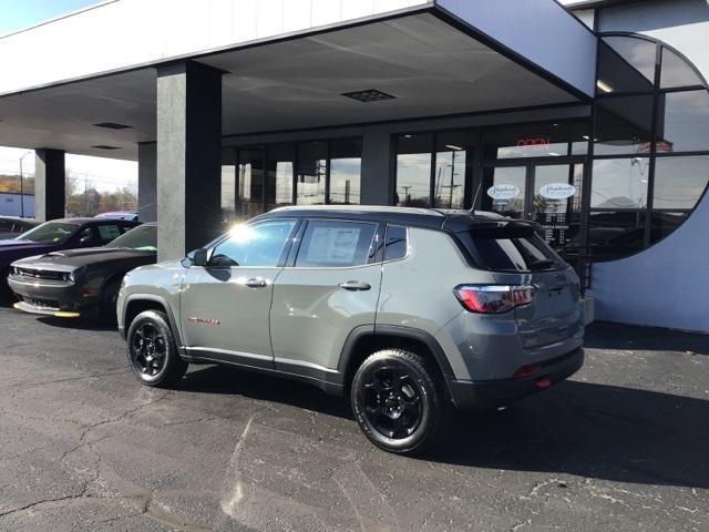 new 2024 Jeep Compass car, priced at $37,284